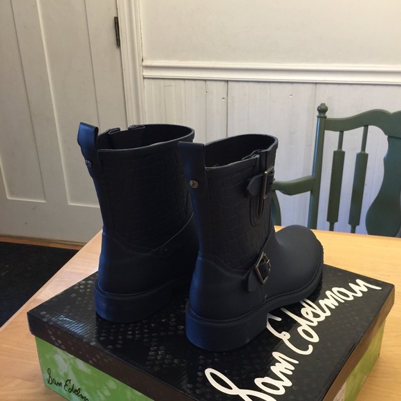 Sam Edelman Keigan boots *ONE DAY SALE* - Picture 4 of 6